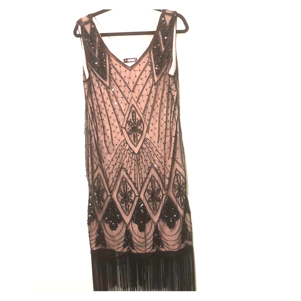 Pretty Guide Gatsby Dress